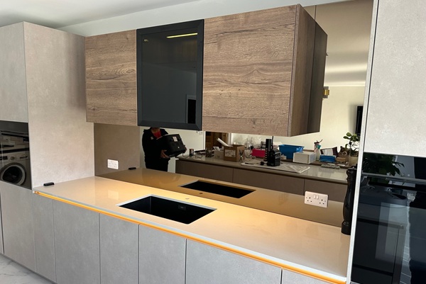 Ryka - Bronze Mirror Splashbacks