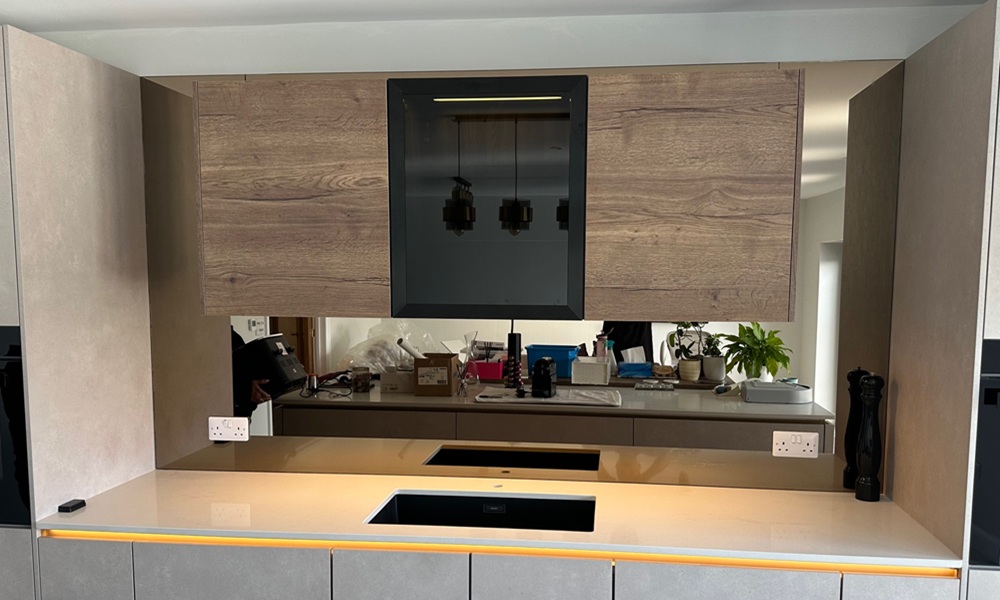 Ryka - Bronze Splashbacks 2