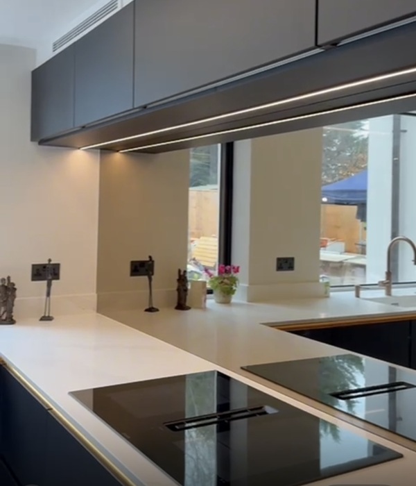 Ryka-Hoempage-Designer-Kitchens-600-x-700